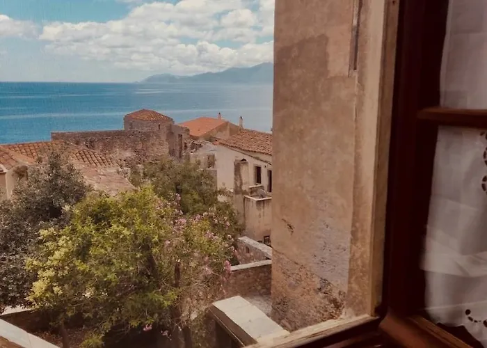 Ritsos Family * Monemvasía